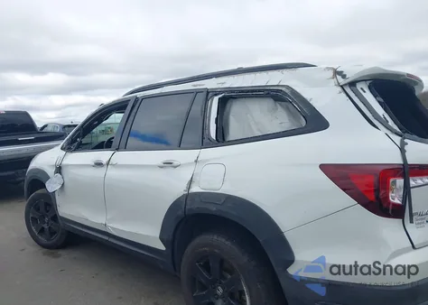 2022 Honda Pilot Awd Trailsport z USA, uszkodzony, nr VIN 5FNYF6H84NB049743